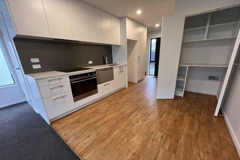 Photo of property in 2/98 Proctor Street, Papanui, Christchurch, 8053