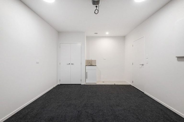 Photo of property in 5 Verde Lane, Rosehill, Papakura, 2113