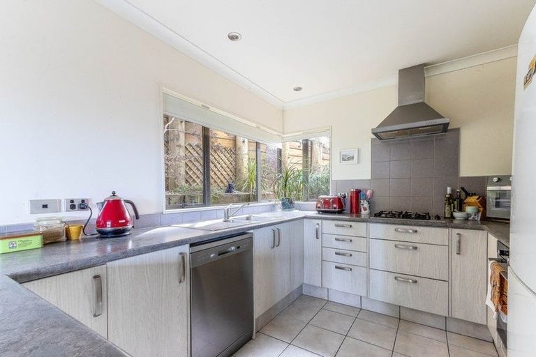 Photo of property in 196 Parsons Street, Tawhero, Whanganui, 4501