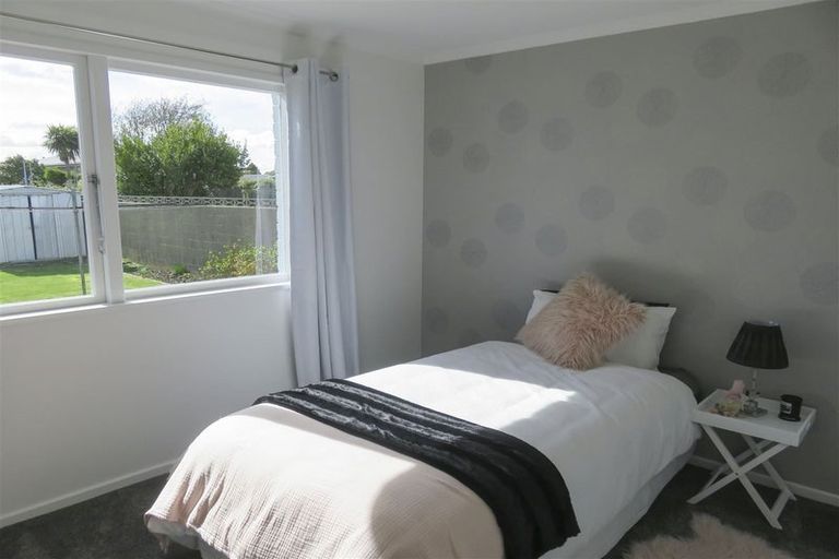 Photo of property in 34 Lothian Crescent, Strathern, Invercargill, 9812