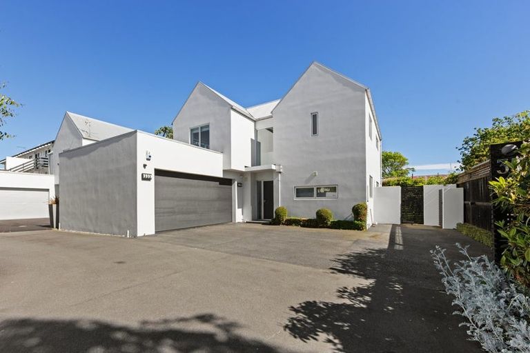 Photo of property in 35b Holly Road, St Albans, Christchurch, 8014
