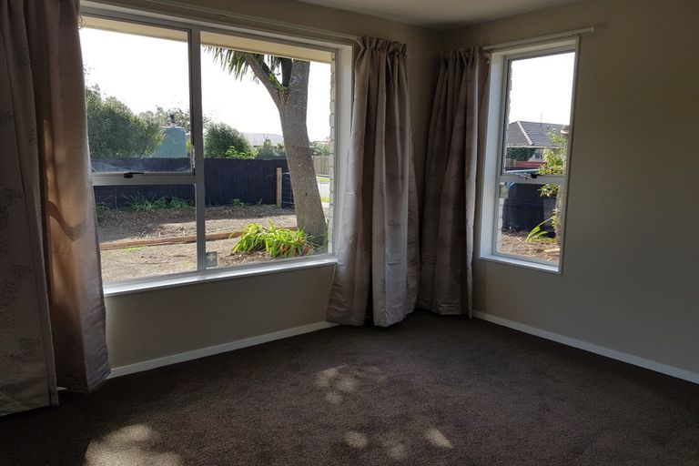 Photo of property in 9 Seafield Place, South New Brighton, Christchurch, 8062
