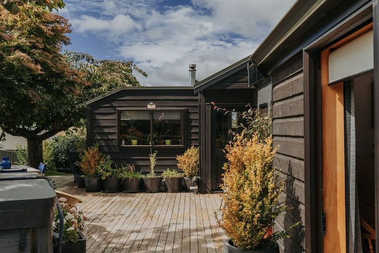 Photo of property in 12a Moir Street, Balclutha, 9230