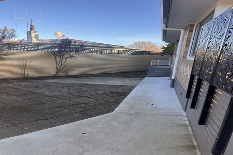 Photo of property in 2 Snowdon Avenue, Terrace End, Palmerston North, 4410