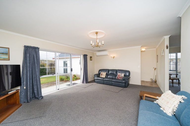 Photo of property in 221a Vogel Street, Roslyn, Palmerston North, 4414