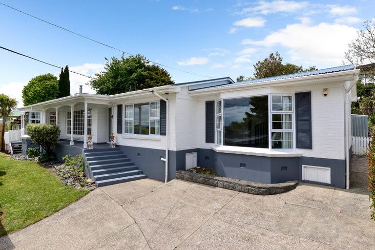 Photo of property in 27 Hinton Avenue, Forest Lake, Hamilton, 3200