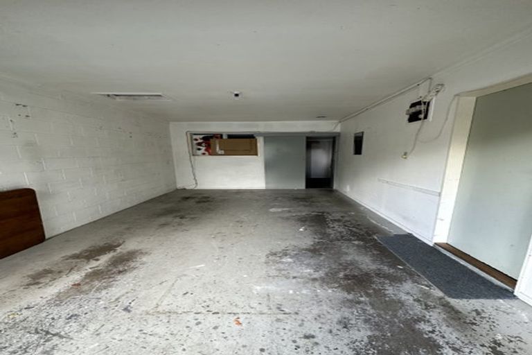 Photo of property in 4/13 Seabrook Avenue, New Lynn, Auckland, 0600