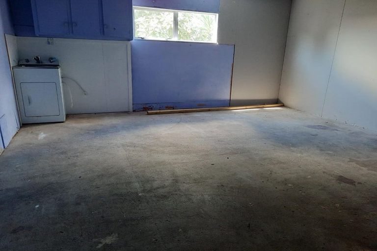 Photo of property in 62 Burundi Avenue, Clendon Park, Auckland, 2103