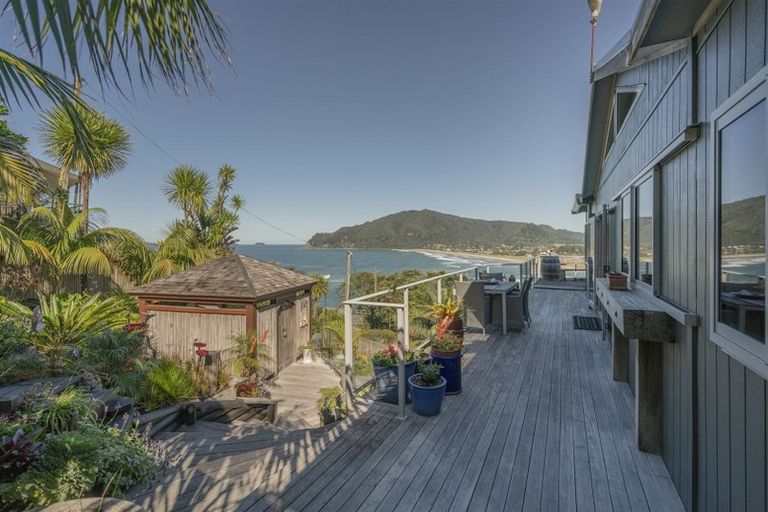 Photo of property in 22 Tairua Terrace, Tairua, 3508