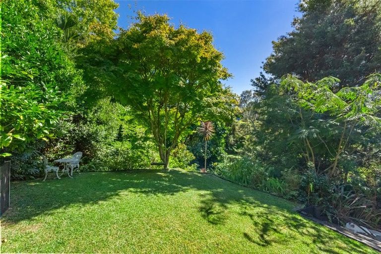 Photo of property in 2/59 Glamorgan Drive, Torbay, Auckland, 0630