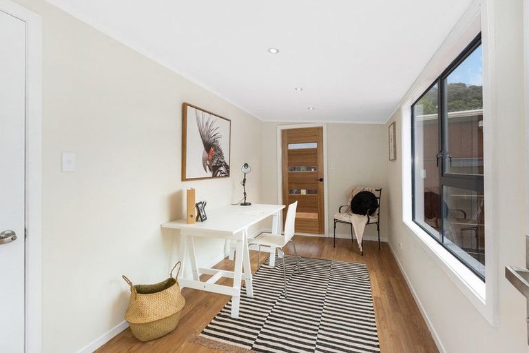 Photo of property in 53 Cluny Road, Plimmerton, Porirua, 5026