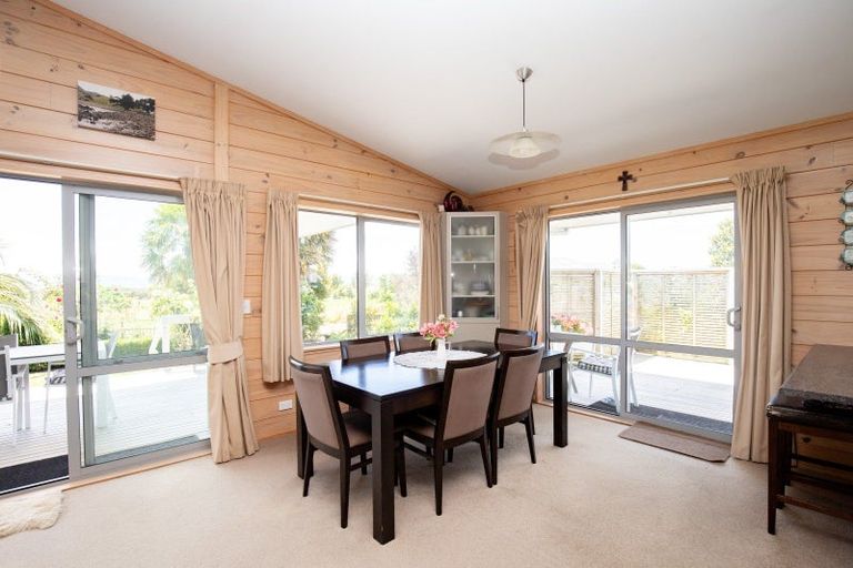 Photo of property in 5 Stembridge Road, Ngatea, 3503