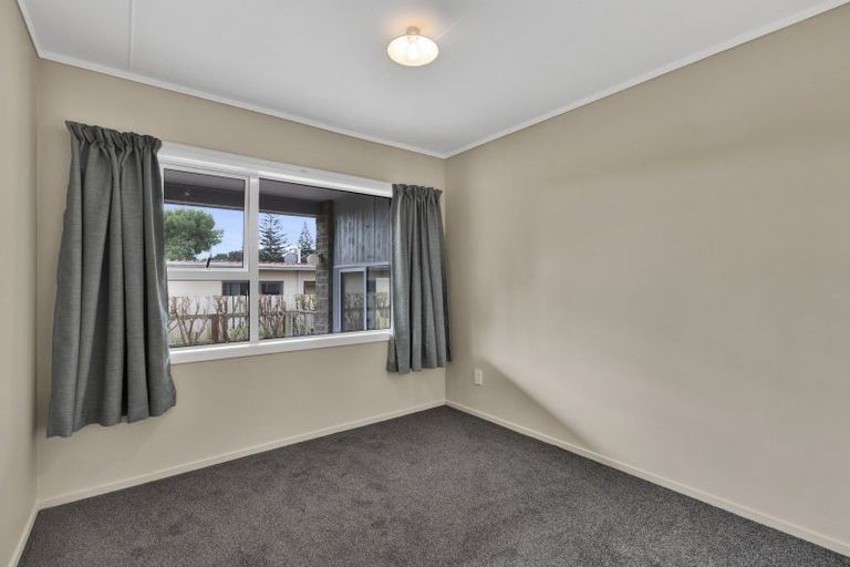 Photo of property in 30 Harris Street, Waitara, 4320