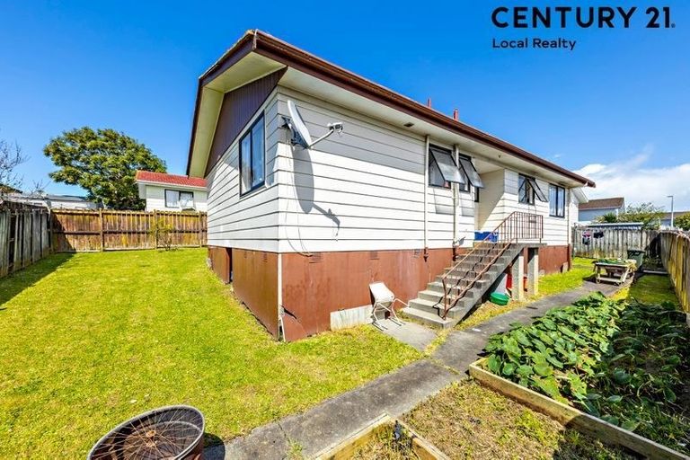 Photo of property in 2/7 Coombe Avenue, Otara, Auckland, 2023