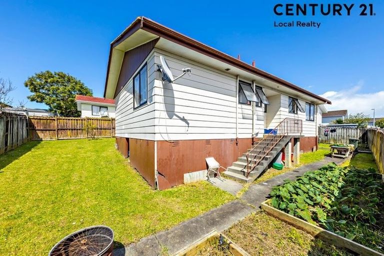 Photo of property in 2/7 Coombe Avenue, Otara, Auckland, 2023