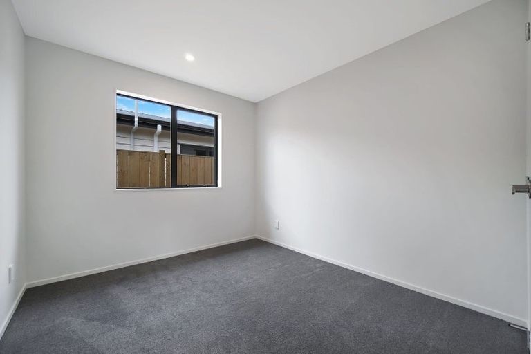 Photo of property in 5 Tributary Parade, Karaka, Papakura, 2113