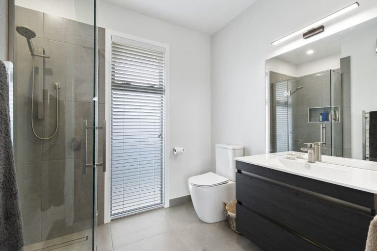 Photo of property in 4 Kiwitea Grove, Feilding, 4702