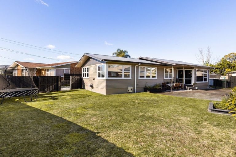 Photo of property in 70 Mears Road, St Andrews, Hamilton, 3200