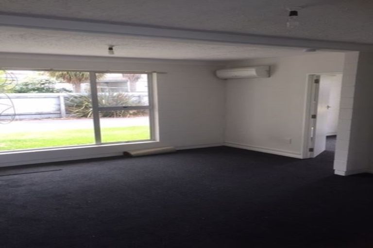 Photo of property in 22 Blackett Street, Rangiora, 7400