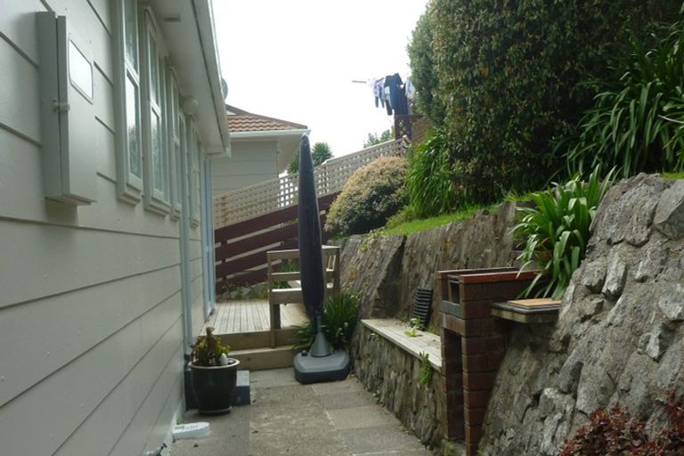 Photo of property in 11 Ayton Drive, Whitby, Porirua, 5024