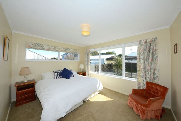 Photo of property in 51 Kent Lodge Avenue, Avonhead, Christchurch, 8042