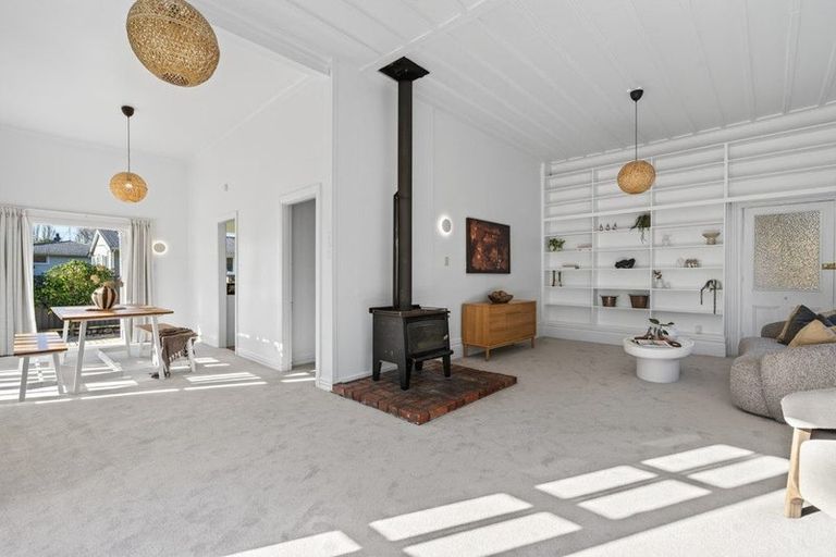 Photo of property in 6 Main Street, Greytown, 5712