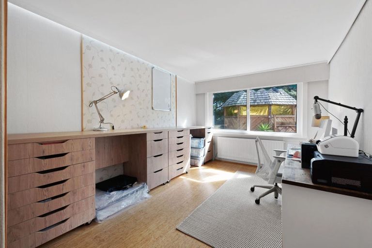 Photo of property in 60 Beach Road, Mellons Bay, Auckland, 2014