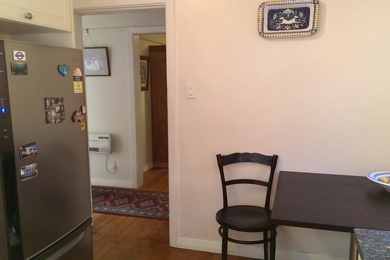 Photo of property in 23b Maida Vale Road, Roseneath, Wellington, 6011