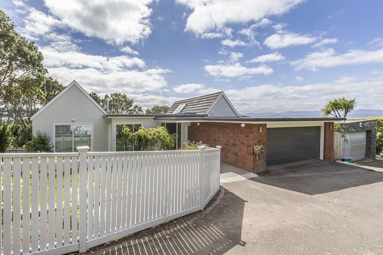 Photo of property in 19 Jubilee Road, Khandallah, Wellington, 6035
