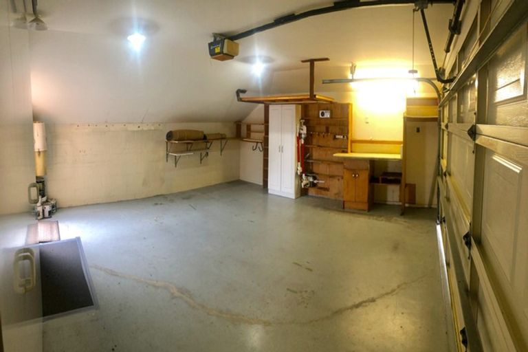 Photo of property in 47 Blue Gum Place, New Brighton, Christchurch, 8083