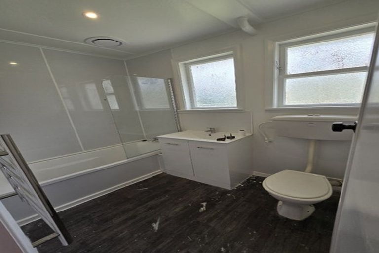 Photo of property in 8 Wadhurst Place, Burnside, Christchurch, 8053