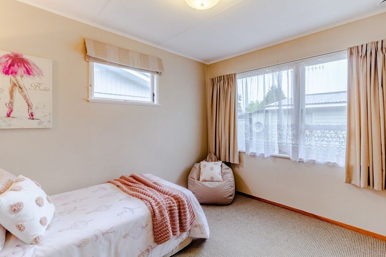 Photo of property in 77 York Avenue, Tamatea, Napier, 4112