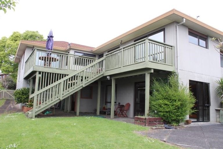 Photo of property in 41 Sunnyview Avenue, Shelly Park, Auckland, 2014