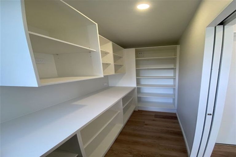 Photo of property in 14 Dray Place, Halswell, Christchurch, 8025