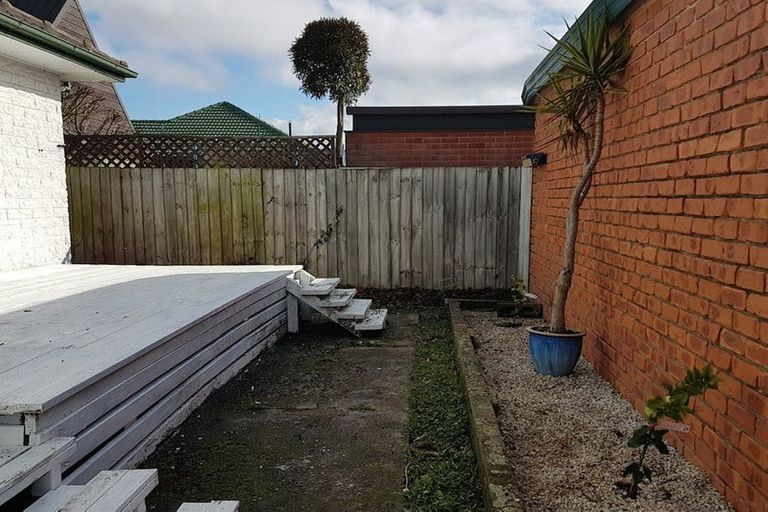 Photo of property in 18 Coniston Avenue, Ilam, Christchurch, 8041