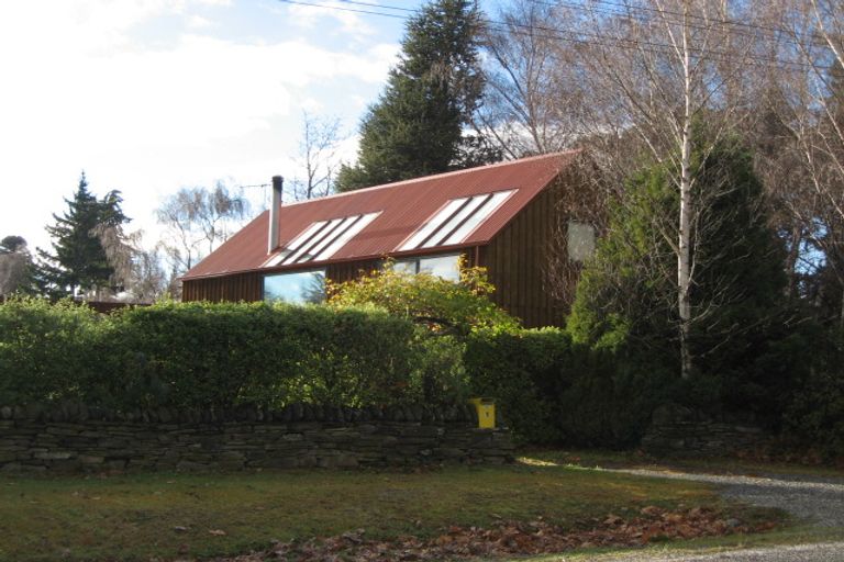 Photo of property in 1 Wiley Road, Wanaka, 9305