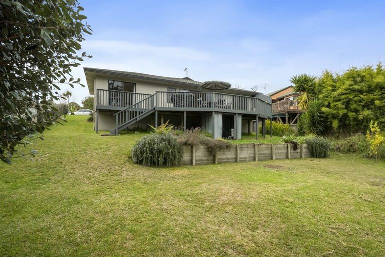 Photo of property in 118 Meander Drive, Welcome Bay, Tauranga, 3112