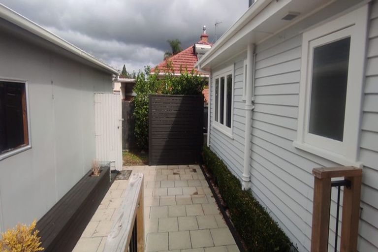 Photo of property in 41a Alma Crescent, Papakura, 2110