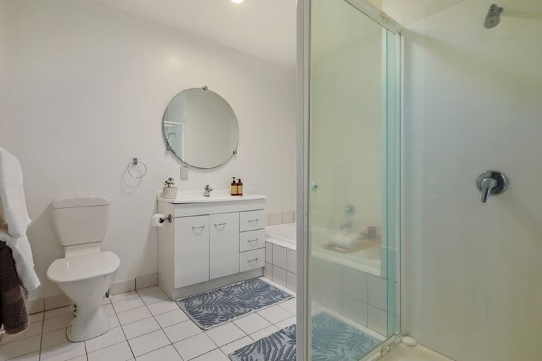 Photo of property in 17a Whiteleigh Avenue, Addington, Christchurch, 8024