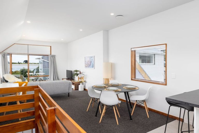 Photo of property in 4/53 Beachville Road, Redcliffs, Christchurch, 8081