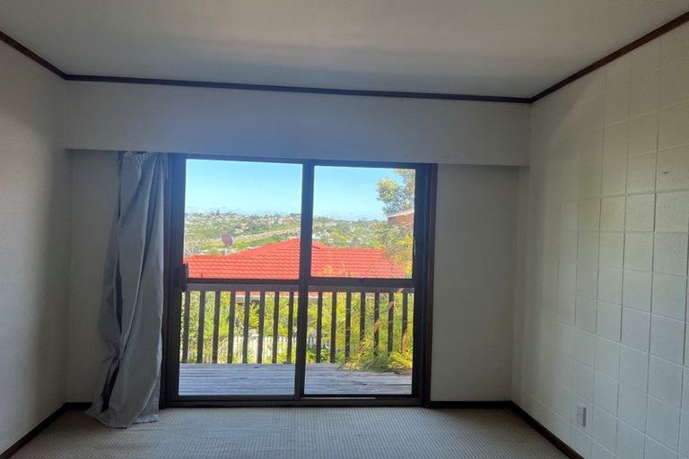 Photo of property in 96 Becroft Drive, Forrest Hill, Auckland, 0620