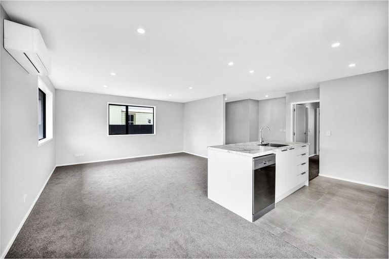 Photo of property in 63b Collins Street, Hawera, 4610