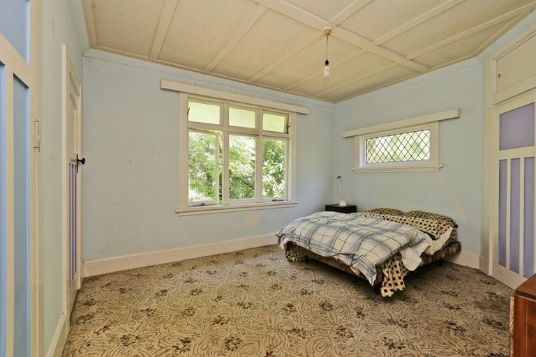 Photo of property in 2 Convent Road, Bluff Hill, Napier, 4110