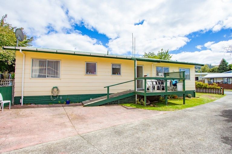 Photo of property in 68 Homedale Street, Pukehangi, Rotorua, 3015