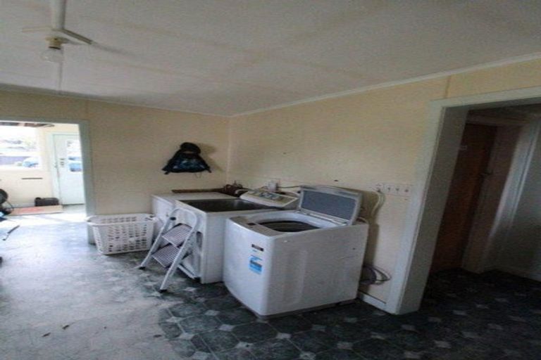 Photo of property in 2 Laura Street, Lumsden, 9730