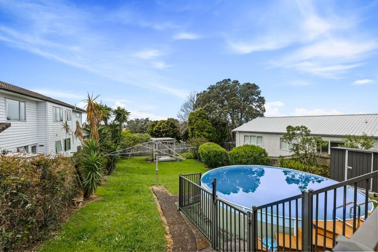 Photo of property in 199 Don Buck Road, Massey, Auckland, 0614