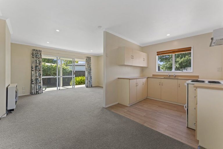 Photo of property in 5 Newton Place, Westbrook, Palmerston North, 4412