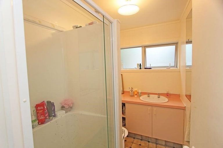 Photo of property in 38 Bank Street, North East Valley, Dunedin, 9010