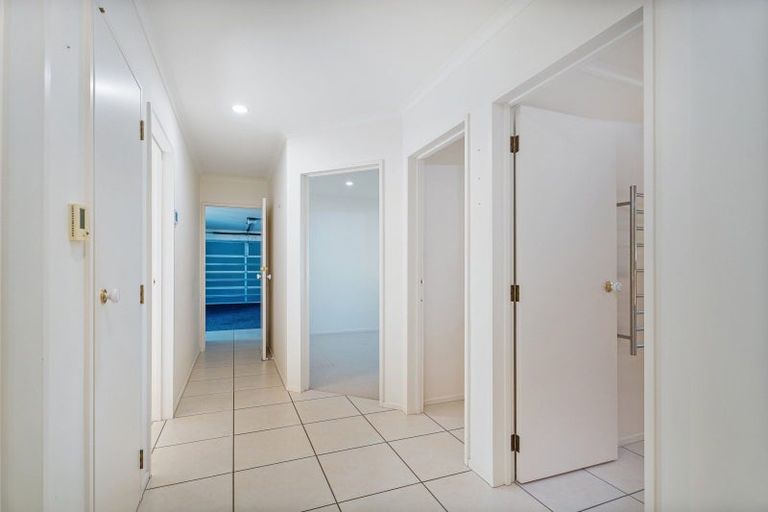 Photo of property in 12 Kenneth Avenue, Whitianga, 3510