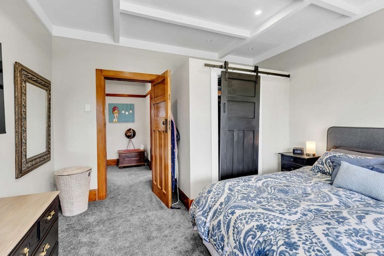 Photo of property in 56 Queenwood Road, Levin, 5510